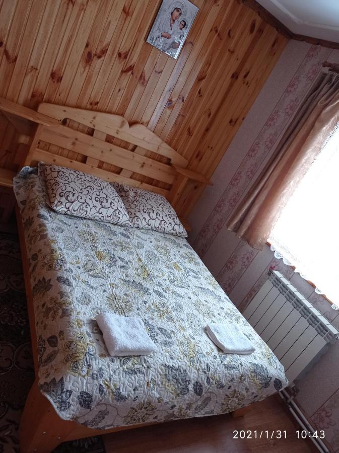 "Різьбярська Садиба" Slavske Exterior photo