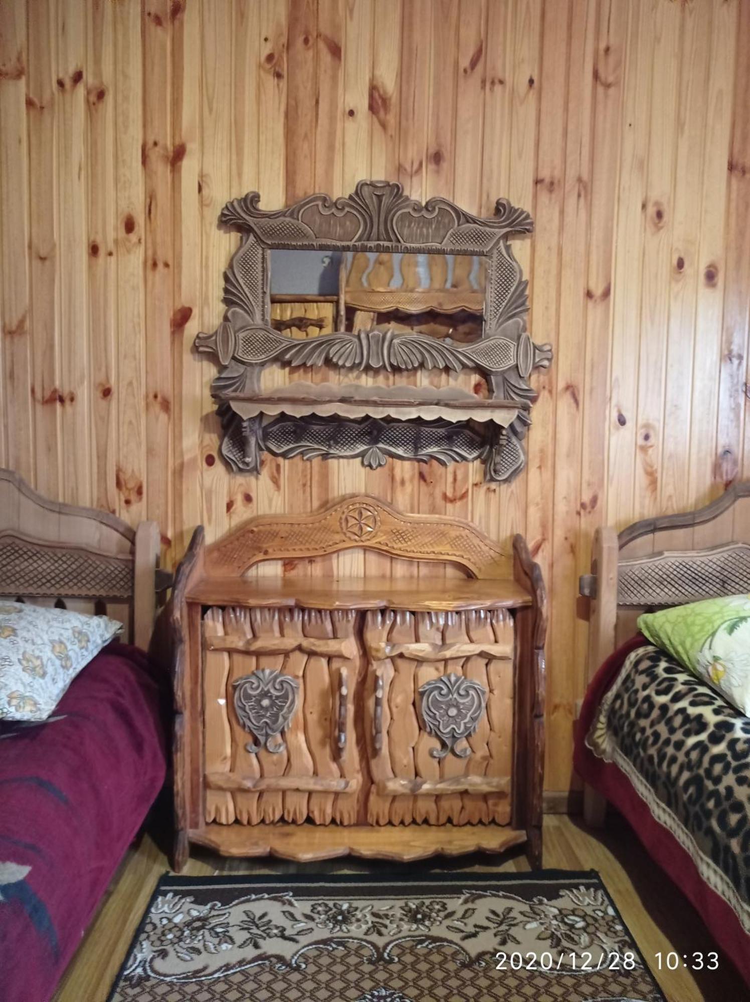 "Різьбярська Садиба" Slavske Room photo