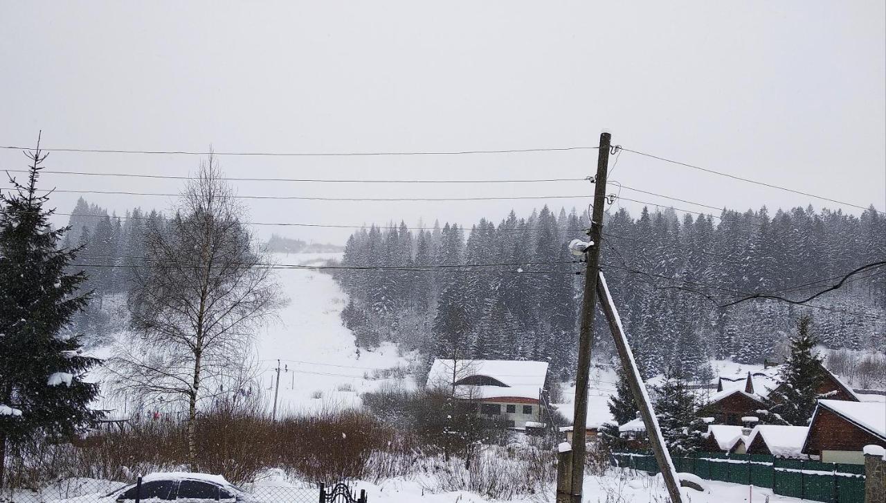 "Різьбярська Садиба" Slavske Exterior photo