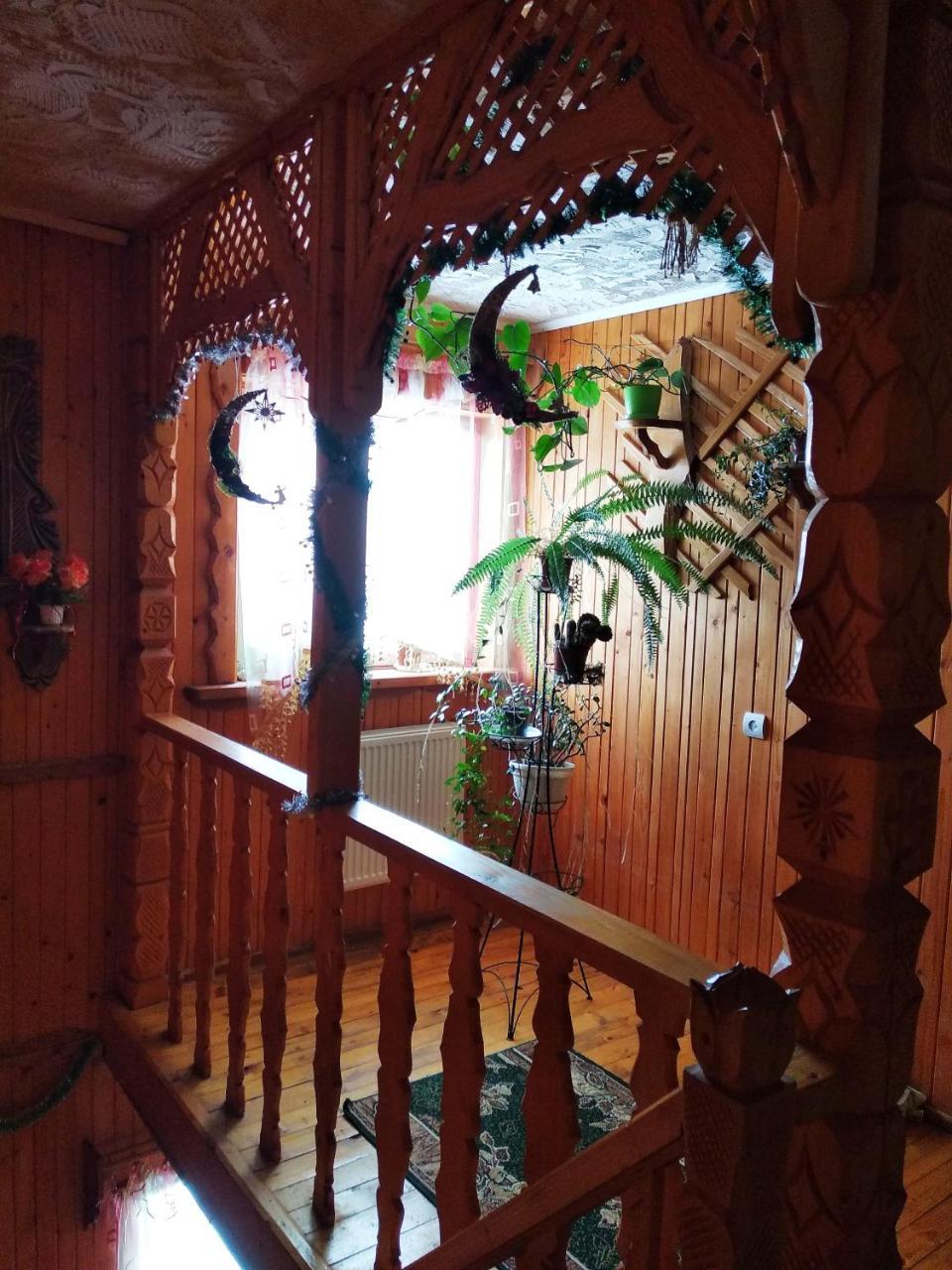 "Різьбярська Садиба" Slavske Exterior photo