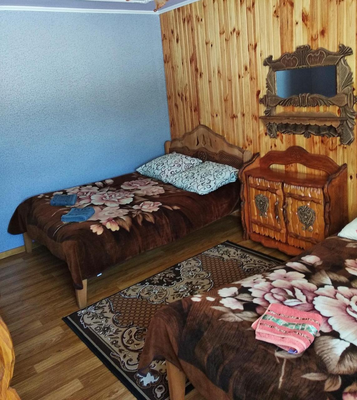 "Різьбярська Садиба" Slavske Exterior photo