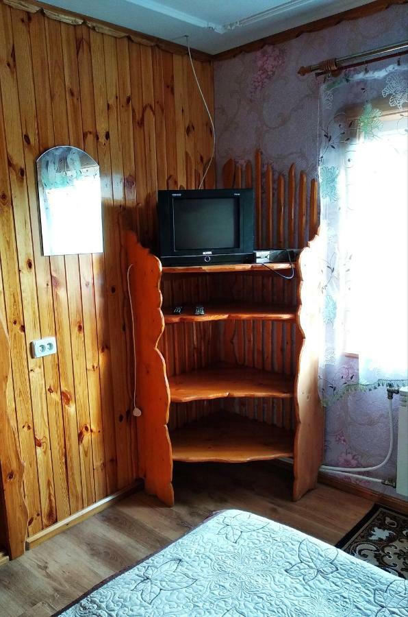 "Різьбярська Садиба" Slavske Exterior photo